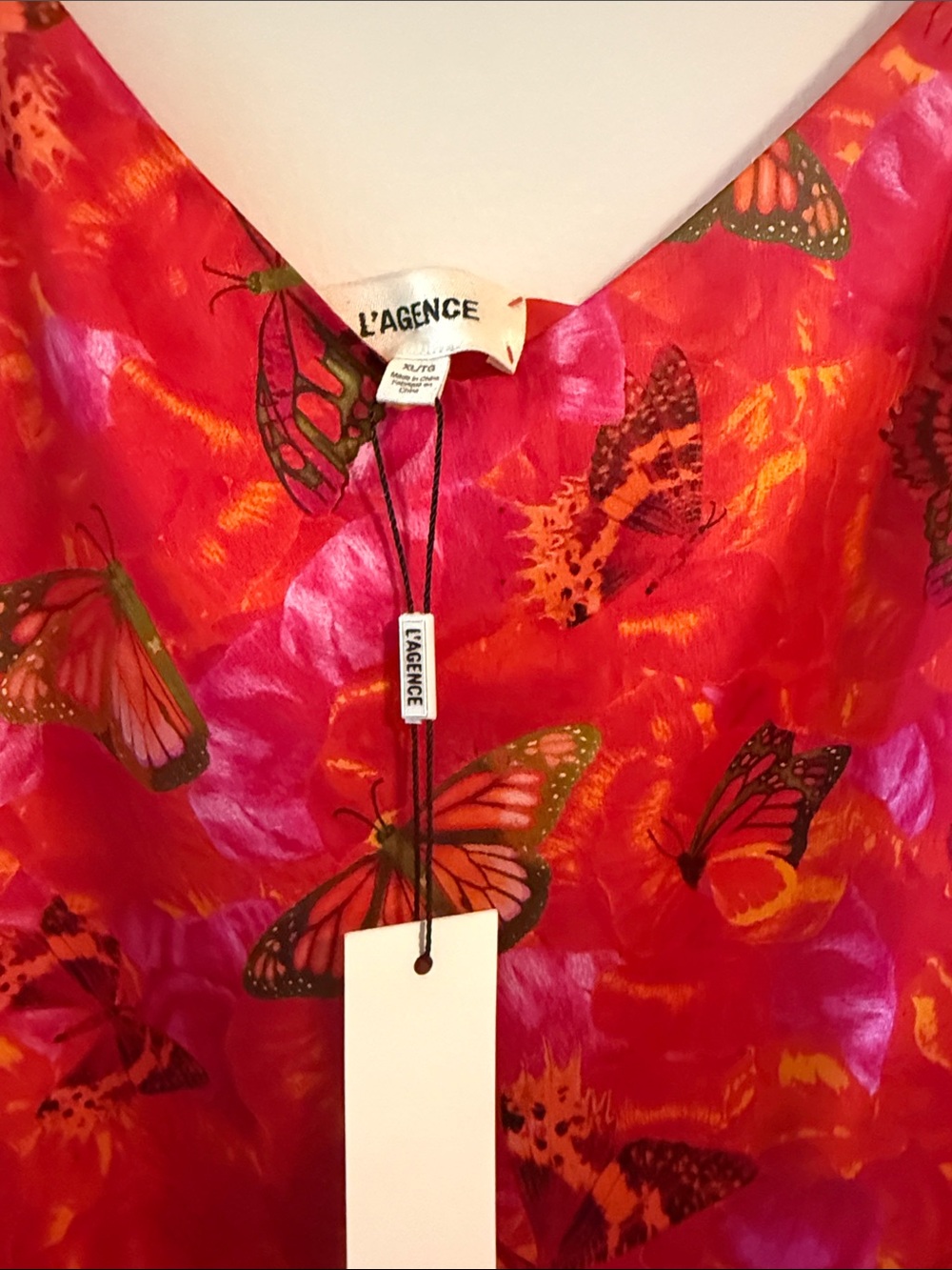 L'AGENCE Hot Pink Butterfly-Print Silk Cami - Picture 2 of 2